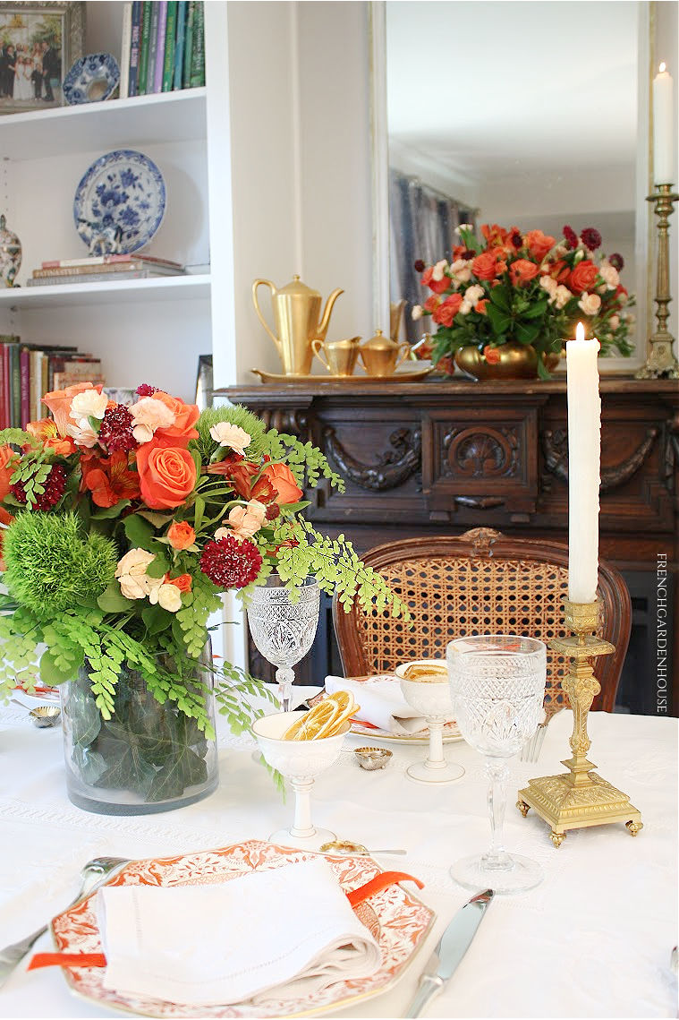 Harvest table setting