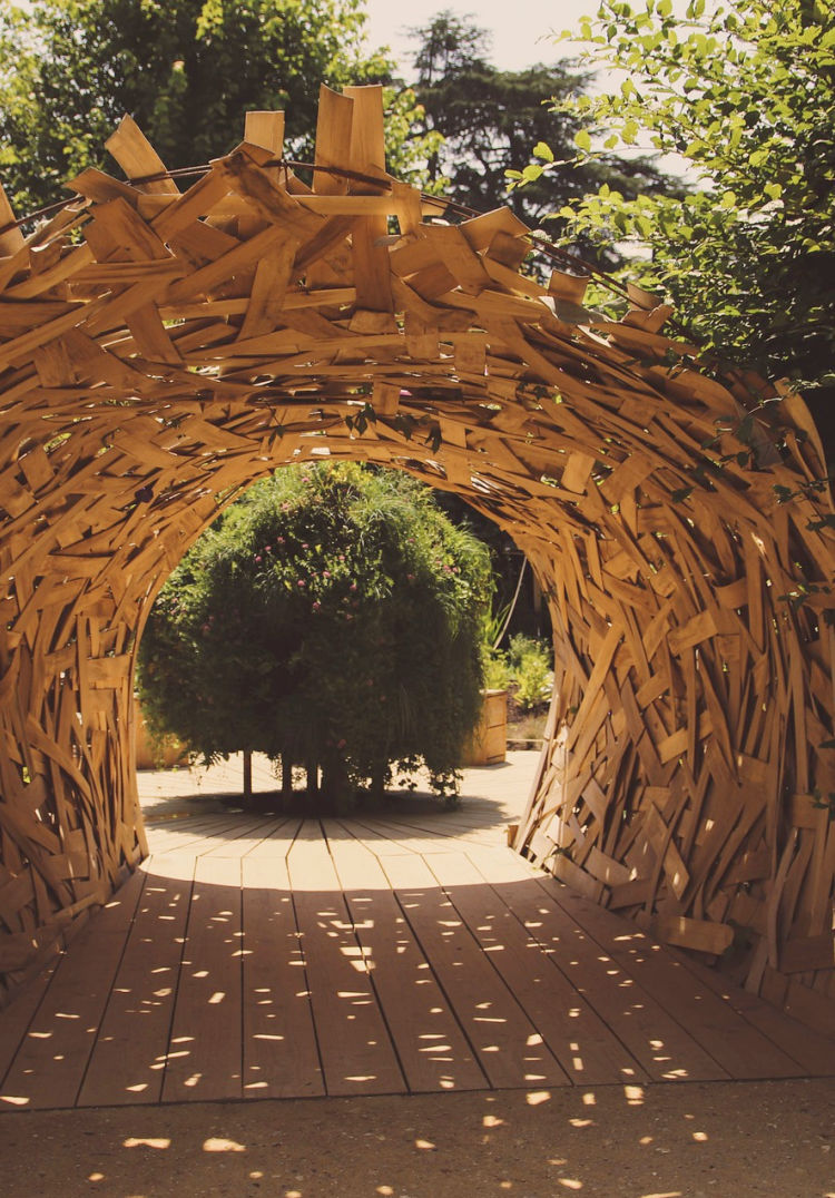 Wood art sculpture in France