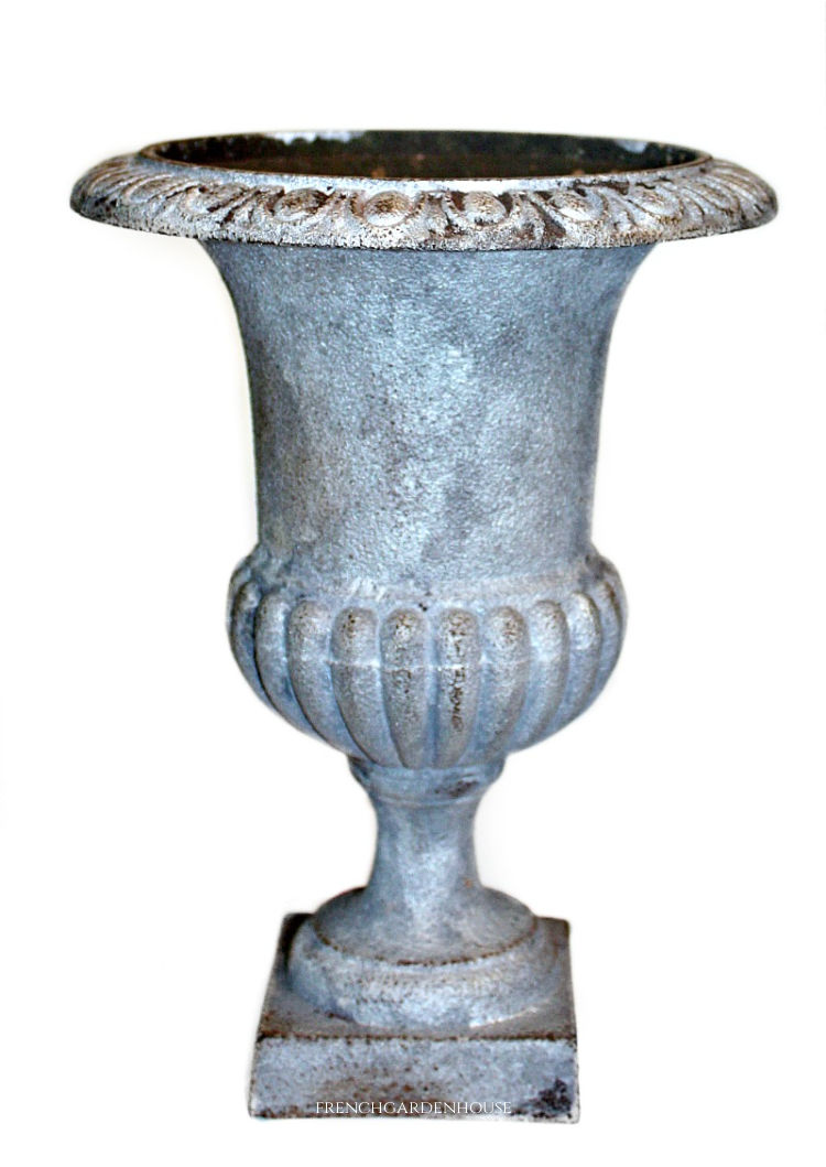 antique garden urn French